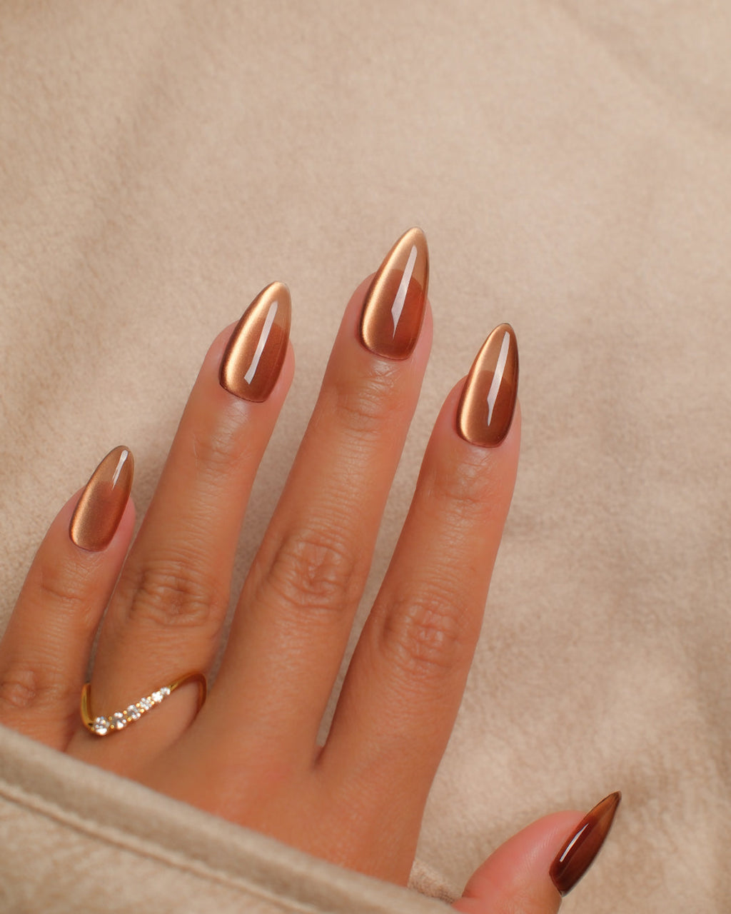 Magnetic Gel Press on Nails